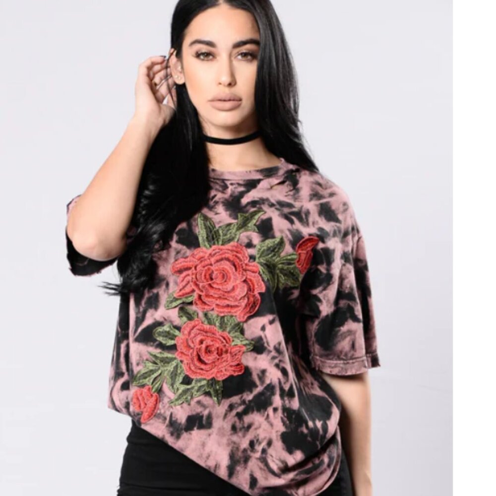 FASHION NOVA Rosey Cheeks Distressed Stone Washed Tee - Size Large